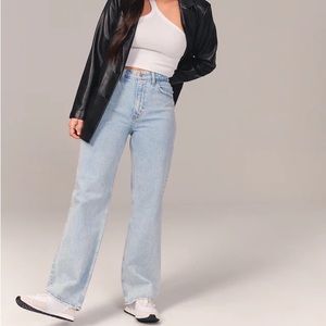 Curve Love High Rise 90s Straight Jean